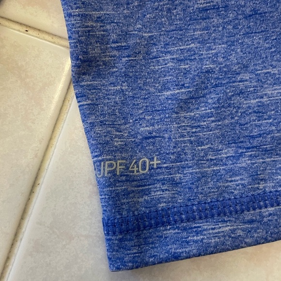 Boys Nike Blue Dri-FIT T-Shirt swim spf +40 - Picture 4 of 5